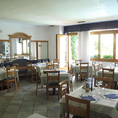 Eco Zanella 3* Nago