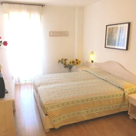 Hotel Eco Zanella 3*